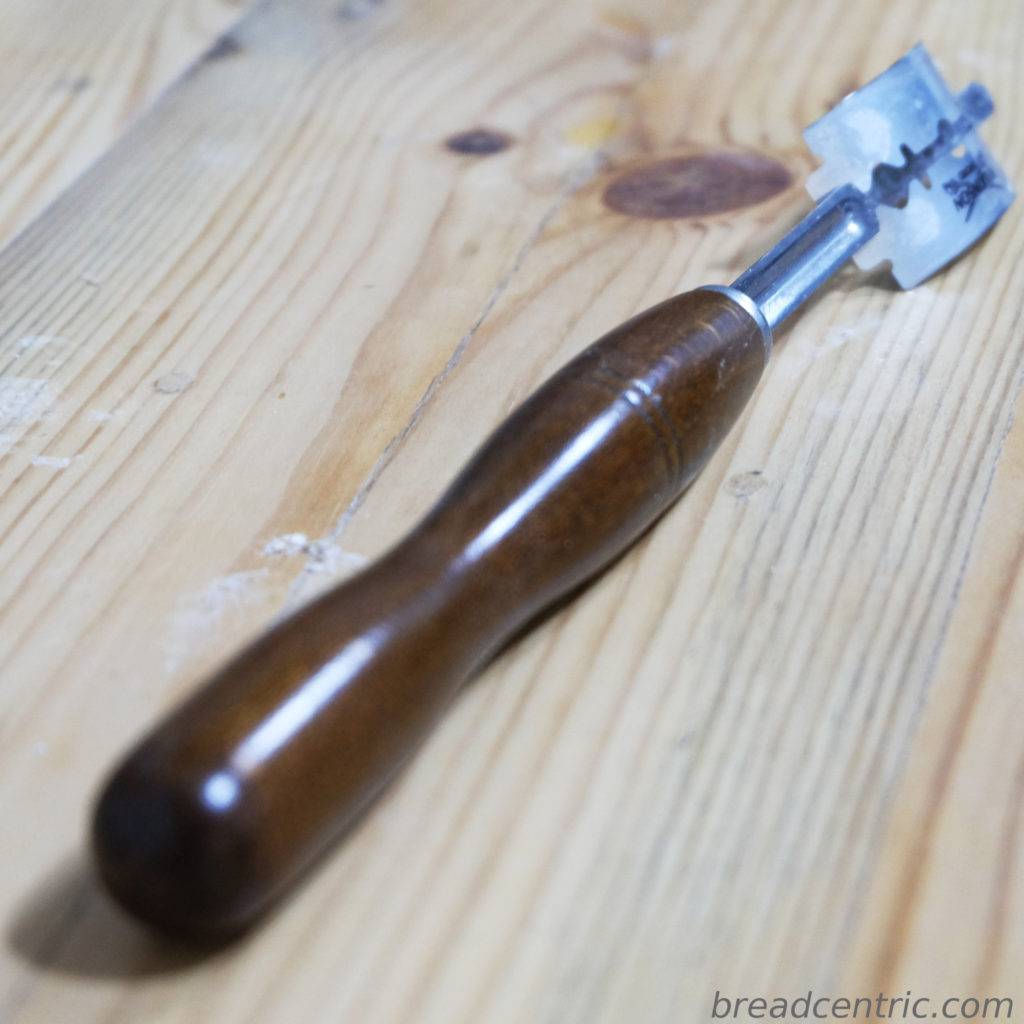 Ostrze do nacinania chleba