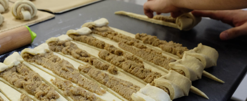 Folding the ends, rolling