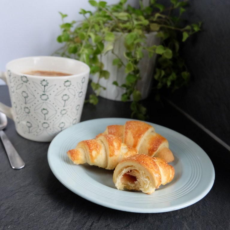 Aunt Halinka&rsquo;s croissants