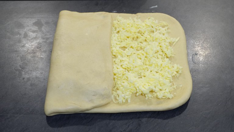 Folding the dough